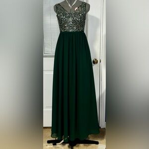 JJs House Emerald Green beaded/ sequin prom/bridesmaid dress.